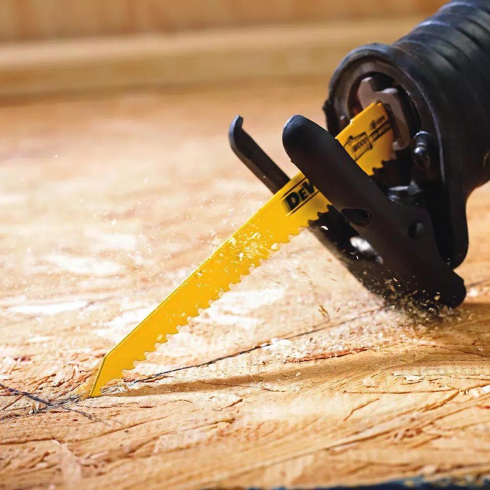 DEWALT 4-1/2 in. Metal & Stainless Cutting Wheel (10-Pack) and 14-Piece Black Oxide Drill Bit Set