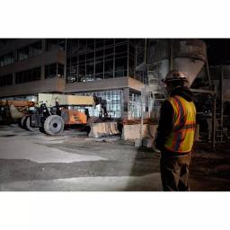 Milwaukee 475 Lumens LED Rechargeable Hard Hat Headlamp with BOLT White Type 1 Class C Vented Hard Hat thumbnail 7