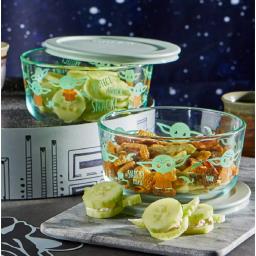 Pyrex Star Wars The Child 4-Piece Decorated Glass Food Storage Container Set with Lids thumbnail 3