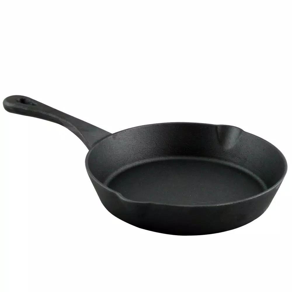 Crock-Pot Crock Pot Artisan 8 in. Cast Iron Skillet with Pour Spout, Flat Black