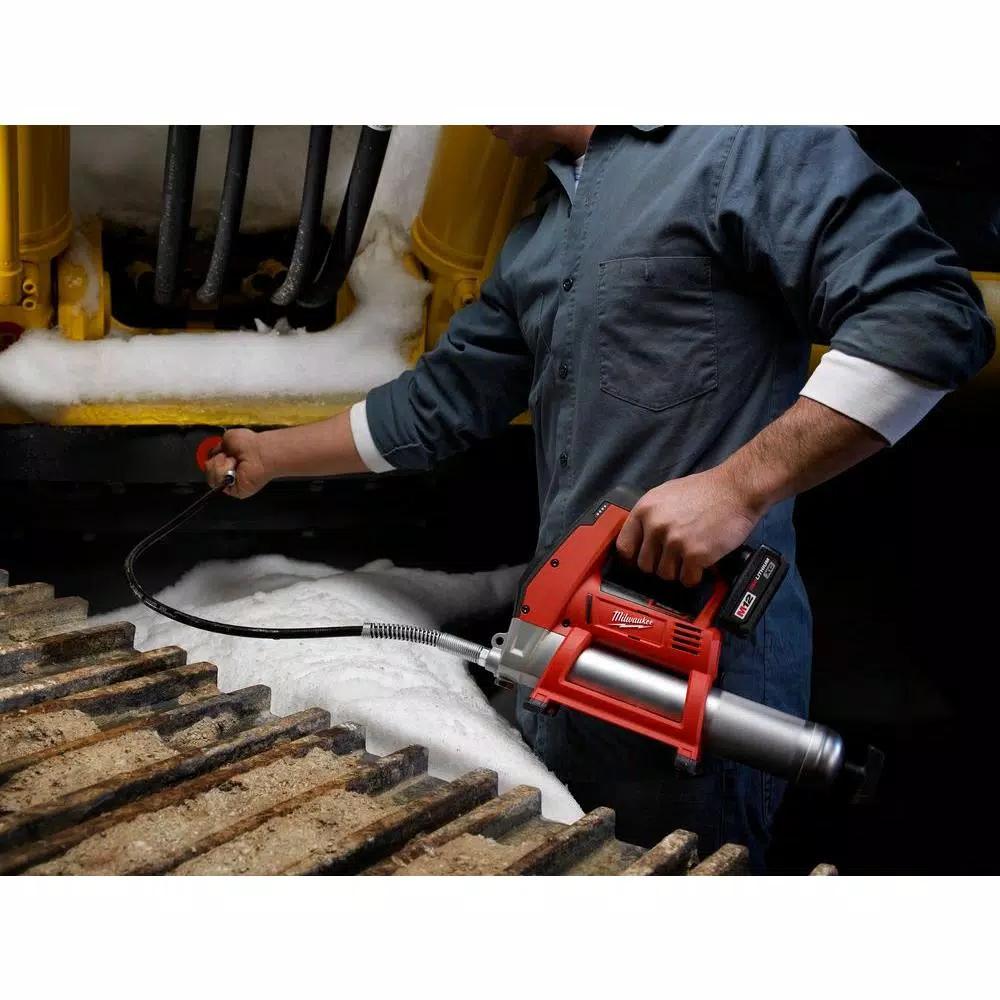 Milwaukee M12 12V Lithium-Ion Cordless Grease Gun Kit with M12 Multi-Tool