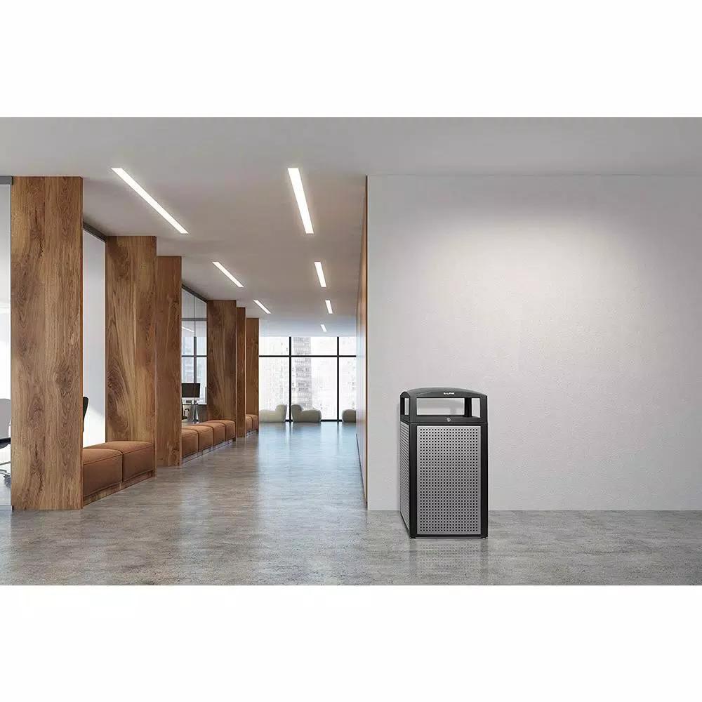 Alpine Industries 40 Gal. All-Weather Commercial Outdoor Trash Can with Lockable Lid
