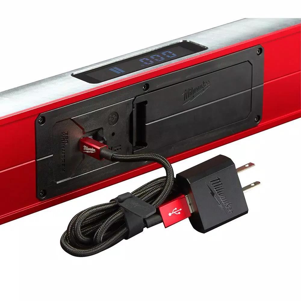 Milwaukee 14 in. REDSTICK Digital Box Level with PINPOINT Technology & 700 Lumen LED Flashlight Kit