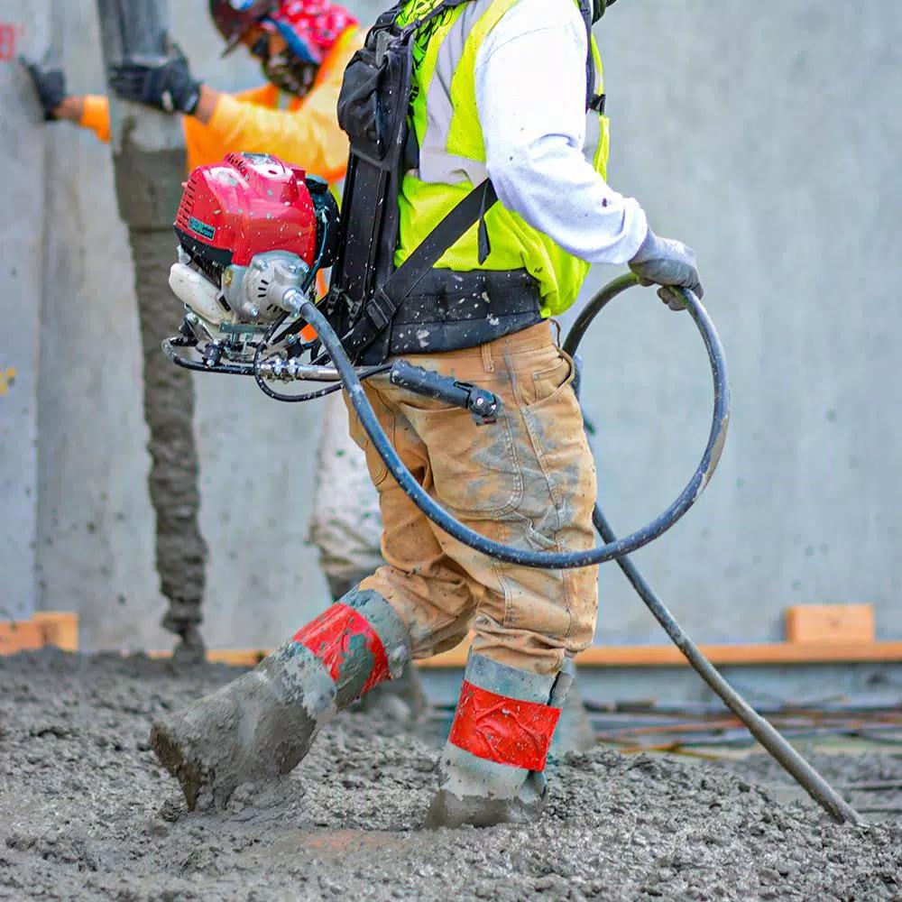 Tomahawk Power Tomahawk 1.6 HP Honda Gas Powered Concrete Vibrator with 10 ft. Flex Shaft Backpack