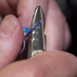 Klein Tools All-Purpose Electrician's Scissors with Serrated High Carbon Steel Blades thumbnail 4