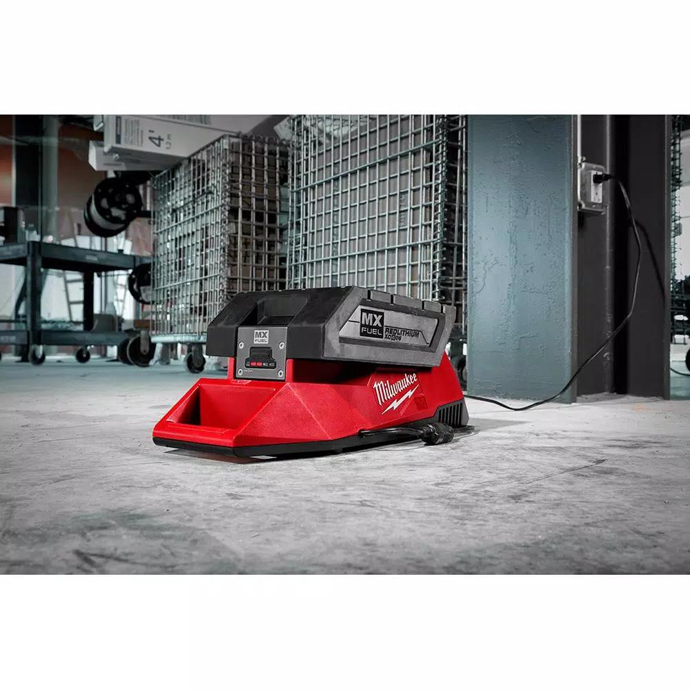 Milwaukee MX FUEL Lithium-Ion Battery Charger