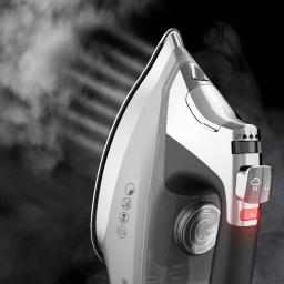 BLACK+DECKER Allure Professional Steam Iron with Dynamic Steam Technology, 1600W, Stainless Steel Soleplate thumbnail 2