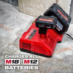 Milwaukee M12 and M18 Lithium-Ion Multi-Voltage Super Charger thumbnail 6