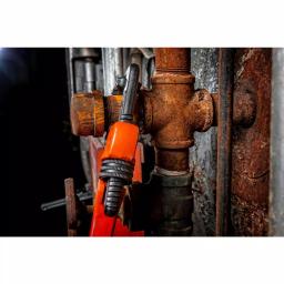Crescent 18 in. Cast Iron Pipe Wrench with K-9 Angle-Access Jaws thumbnail 4