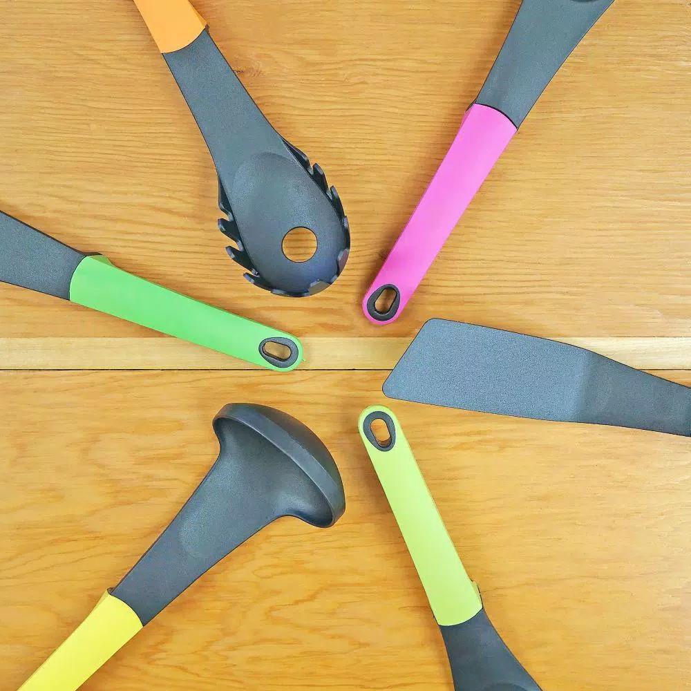 Southern Homewares 7-Piece Colorful Plastic Kitchen Utensil Set