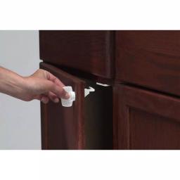 KidCo Adhesive Mount Magnetic Child Safety Lock and Key Set - White thumbnail 2