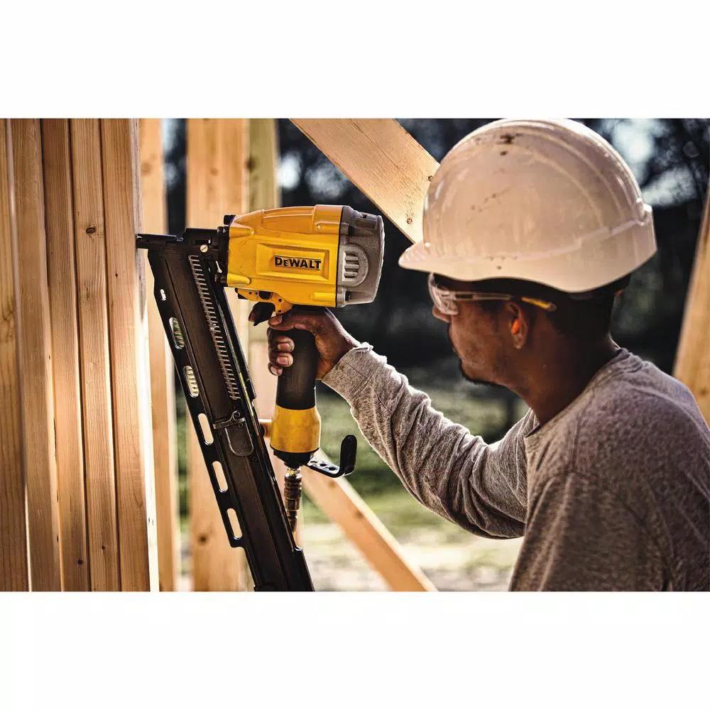 DEWALT Pneumatic 21° Collated Framing Nailer & 15° Coil Roofing Nailer Combo Kit