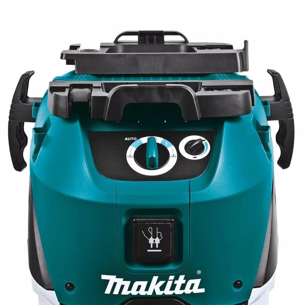 Makita 11 Gal. Wet/Dry HEPA Filter Dust Extractor Vacuum VC4210L