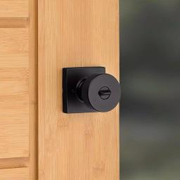 Kwikset Pismo Square Matte Black Keyed Entry Door Knob with SmartKey Security thumbnail 5