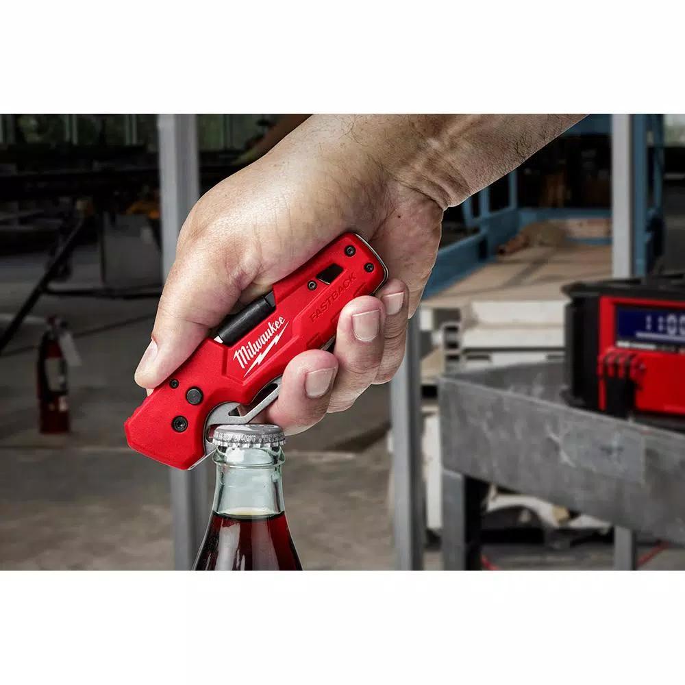 Milwaukee FASTBACK 5-in-1 Folding Utility Knife with 3 in. Tanto Blade