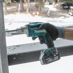 Makita 18V LXT Brushless Cordless Drywall Screwdriver with Push Drive & 5.0Ah Battery thumbnail 10
