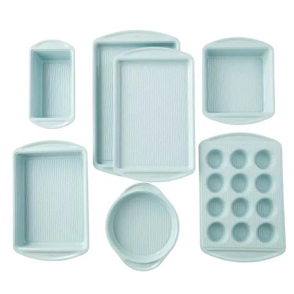 Wilton Texturra Performance 7-Piece Non-Stick Textured Bakeware Set, Blue