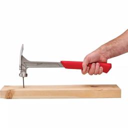 Milwaukee 17 oz. Smooth Face Framing Hammer with Shockshield Grip and Hammer Loop thumbnail 5