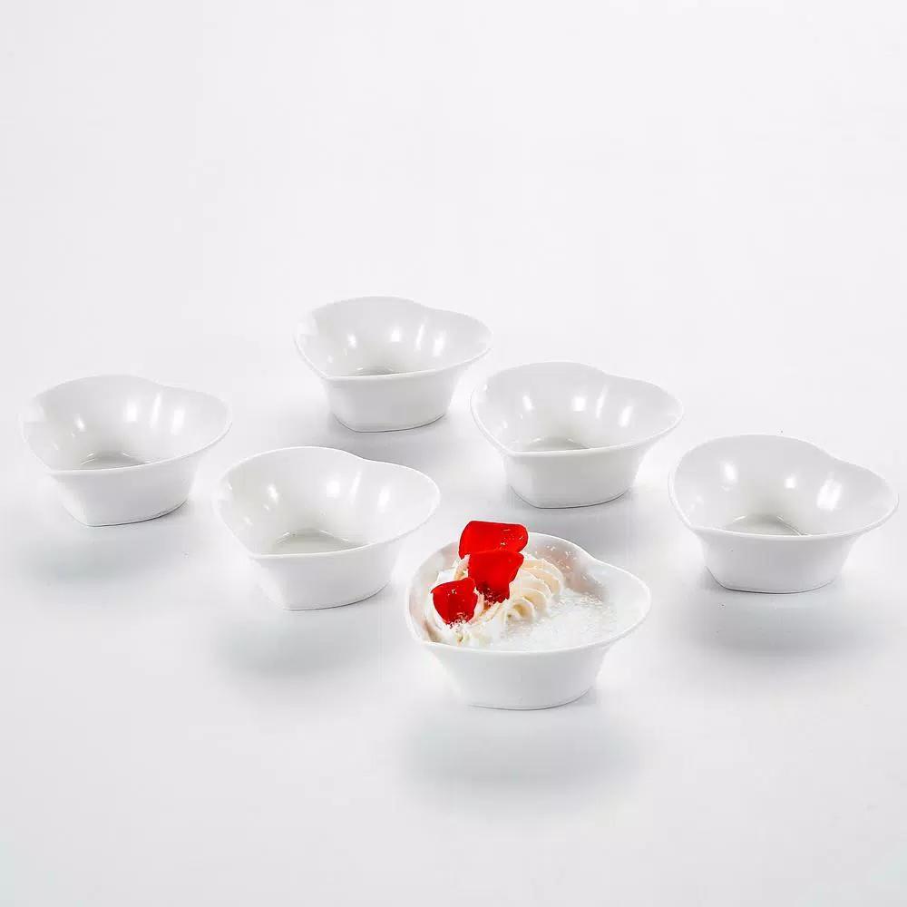 MALACASA 3.5 in. White Ceramic Ramekins Set of 6 - Porcelain Souffle Dishes