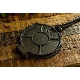 Alpha Living 7.5 in. Heavy Duty Cast Iron Tortilla Press thumbnail 7