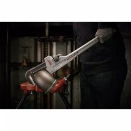 Milwaukee 18 in. and 24 in. Aluminum Pipe Wrench Set (2-Tool) thumbnail 3
