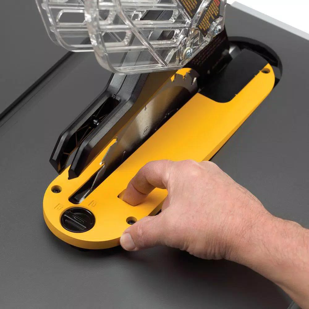 DEWALT FLEXVOLT 60V MAX Cordless Brushless 8-1/4 in. Table Saw Kit with (3) 6.0 Ah Batteries