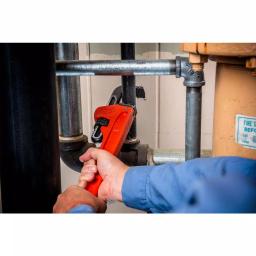 Crescent 18 in. Cast Iron Pipe Wrench with K-9 Angle-Access Jaws thumbnail 6
