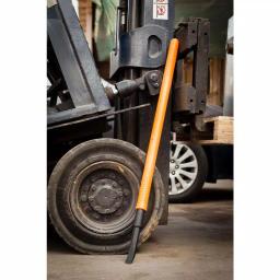 Nupla 41 in. Composite Fiberglass Pry Bar, Non-Conductive, Single End and Curved thumbnail 3
