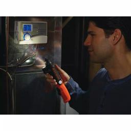 BLACK+DECKER 4V MAX Lithium-Ion Cordless 1/4 in. Electric Screwdriver with Pivoting Handle and Flashlight thumbnail 7