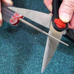 DMT Diafold Serrated Knife Sharpener with Fine Diamond Surface thumbnail 7