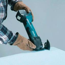 Makita 18V LXT Cordless Oscillating Multi-Tool Kit with 5.0Ah Battery and Charger thumbnail 4