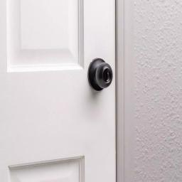 Universal Hardware 2-1/8 in. Aged Bronze ANSI Grade 2 Privacy Bed/Bath Door Knob thumbnail 6