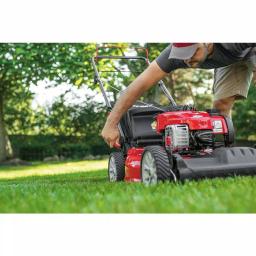Troy-Bilt TB200 21 in. Self-Propelled Gas Lawn Mower with Briggs & Stratton 140cc Engine thumbnail 7