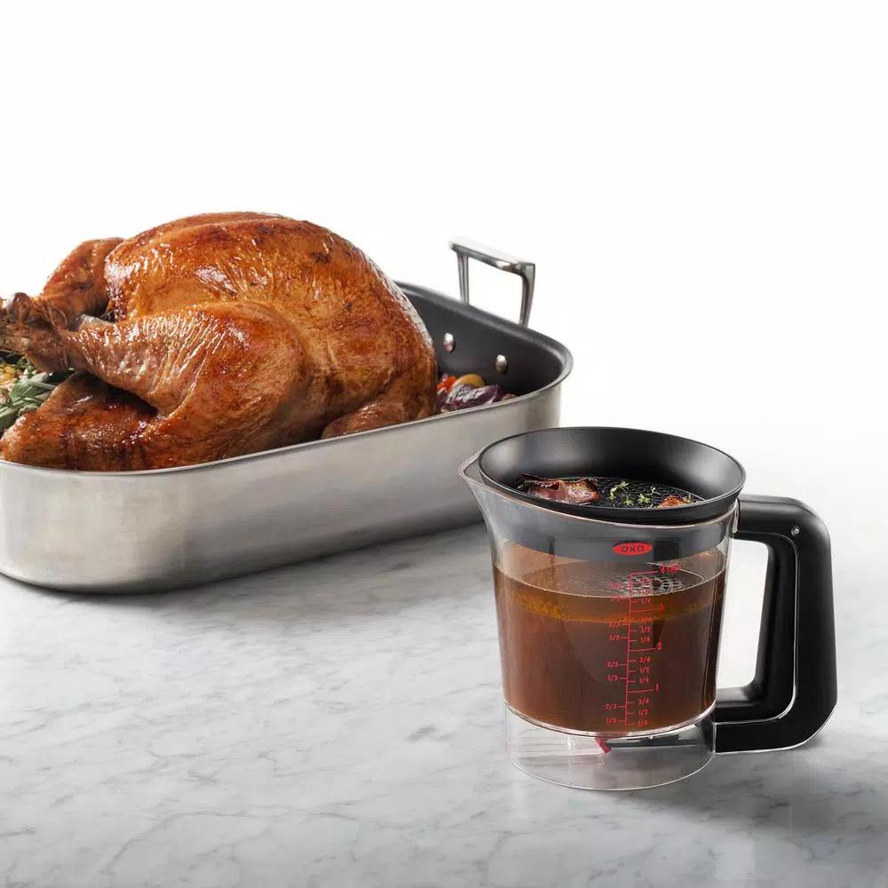 OXO Good Grips 4-Cup Fat Separator with Strainer and Non-Slip Handle