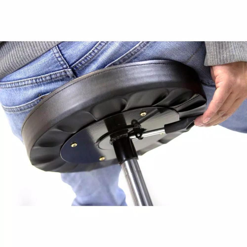 WEN 300 lb. Capacity Pneumatic Rolling Mechanic Stool with Tool Tray