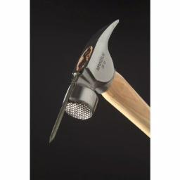 Estwing Sure Strike 25 oz. California Style Framing Hammer with 17 in. Hickory Handle thumbnail 5