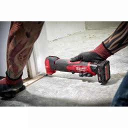 Milwaukee M12 FUEL 12V Cordless Oscillating Multi-Tool Kit with 2.0 Ah Battery thumbnail 8