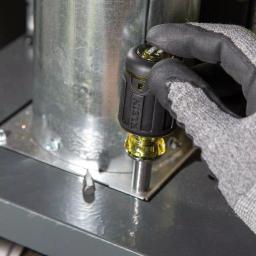 Klein Tools 8-in-1 Multi-Bit Adjustable Length Stubby Screwdriver thumbnail 8