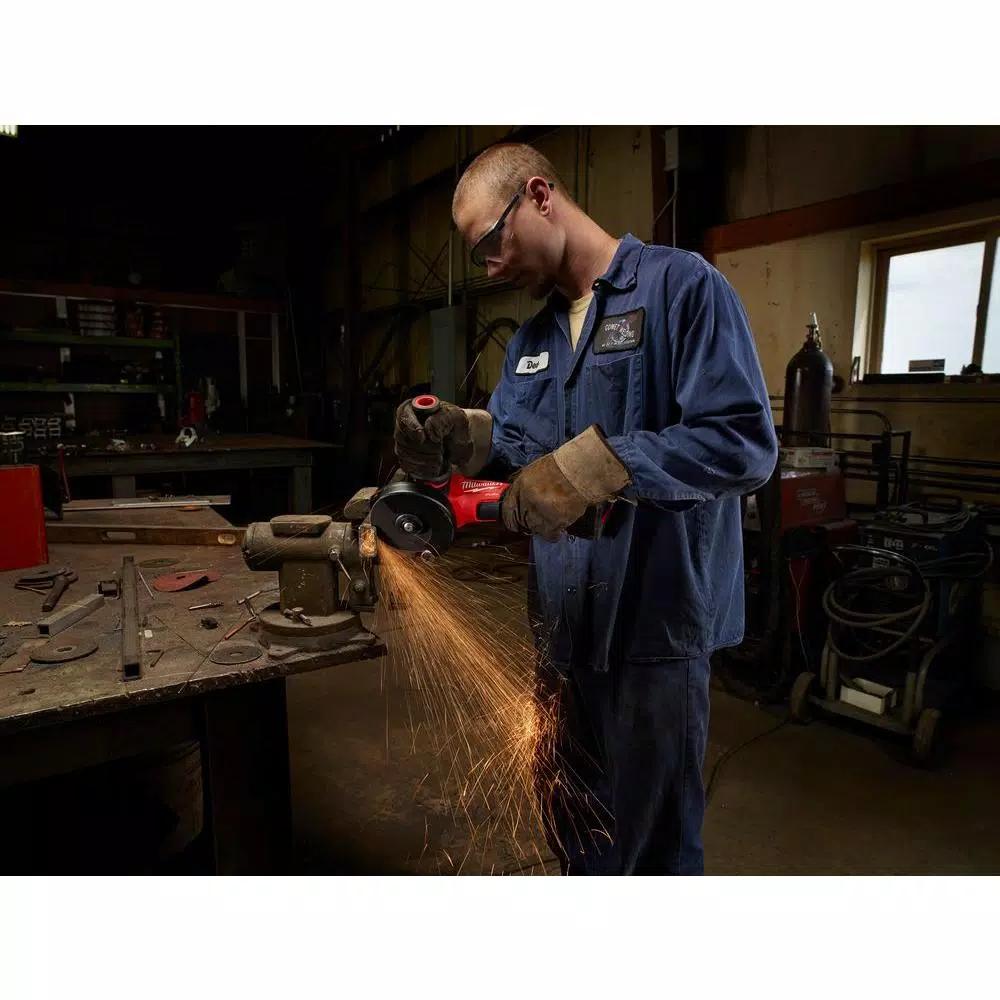 Milwaukee M18 FUEL 4-1/2 in. / 5 in. Brushless Cordless Angle Grinder Kit with Paddle Switch and (2) 6.0 Ah Batteries