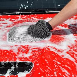 Barrett-Jackson Deluxe Car Wash, Dry, and Polish Kit thumbnail 12