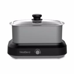 West Bend 5 Qt. Silver Non-Stick Versatility Slow Cooker with Griddle Base, Travel Lid and Thermal Tote thumbnail 1