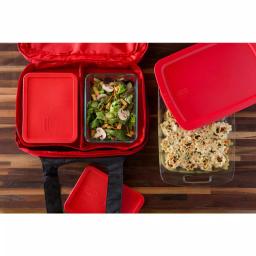 Pyrex 9-Piece Glass Bakeware and Storage Set with Insulated Carrying Bag thumbnail 3