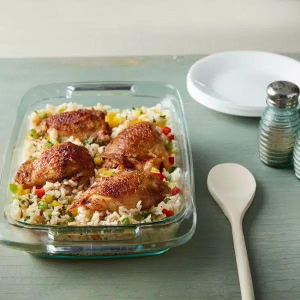 Pyrex Easy Grab 4-Piece Glass Bakeware Set with Red Lids - 3 qt. and 8 in. x 8 in. Bakers