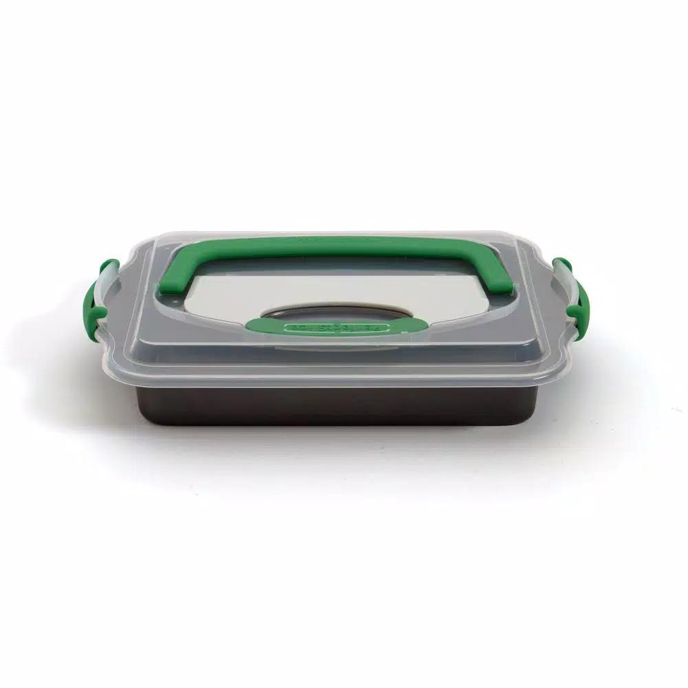 BergHOFF Perfect Slice 9 x 13 in. Carbon Steel Cake Pan with Slicing Tool