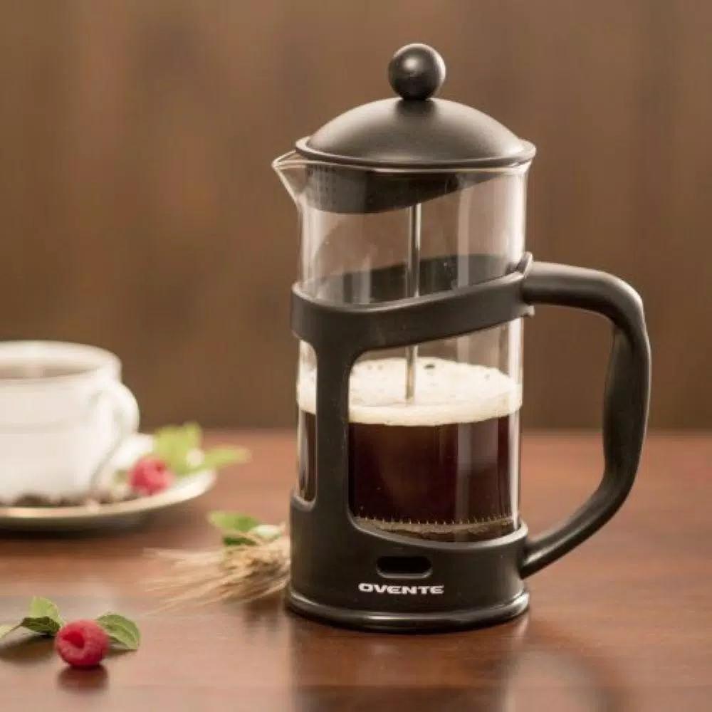 Ovente 4-Cup Black French Press Coffee and Tea Maker with Borosilicate Glass Carafe and Measuring Scoop