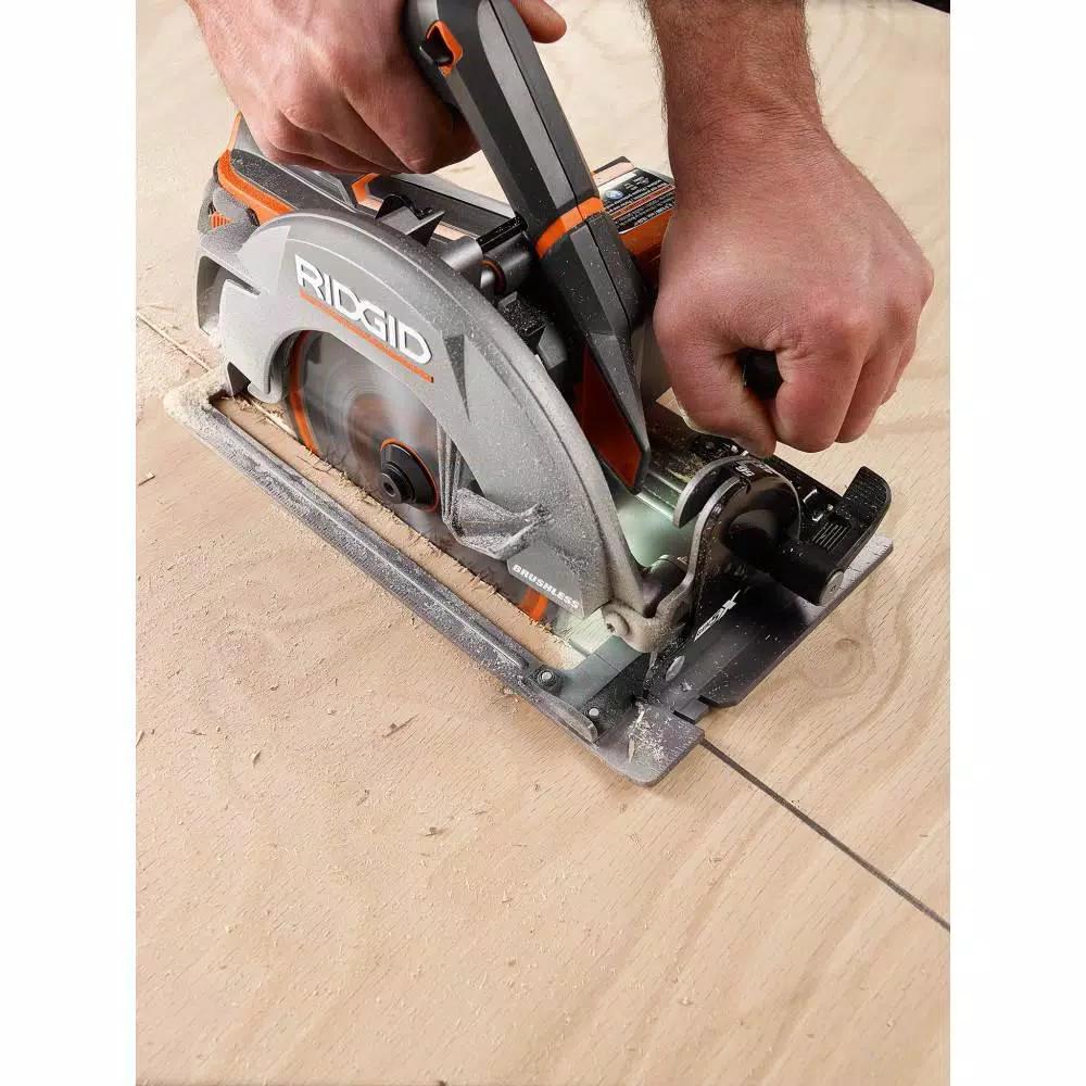 RIDGID 18V Cordless Brushless 7-1/4 in. Circular Saw with 1.5 Ah Lithium-Ion Battery