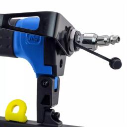 Estwing EFN64 16-Gauge 2-1/2 in. Pneumatic Straight Finish Nailer with Canvas Bag thumbnail 4