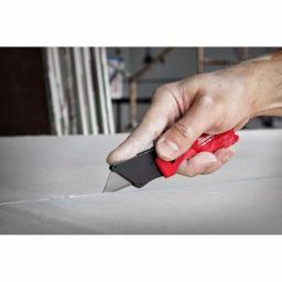 Milwaukee FASTBACK Compact Folding Utility Knife Set with 50-Pack General Purpose Blades thumbnail 8