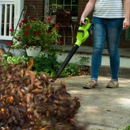 Earthwise 20V Cordless Handheld Leaf Blower, 150 MPH, 70 CFM, with 2.0Ah Lithium-Ion Battery and Charger thumbnail 3