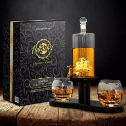 NutriChef 26 oz. Glass Wine and Whiskey Decanter Aerator Set with 2 Whiskey Glasses and Base Stand thumbnail 4